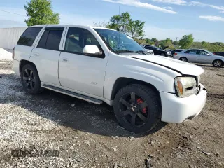 2006 Chevrolet TrailBlazer LT with VIN 1GNET13H262208163, listed as a Copart auction lot 54781475 with 122,848 mi miles and Salvage Title. Bid and sale history available at DreamBid. Image 4.
