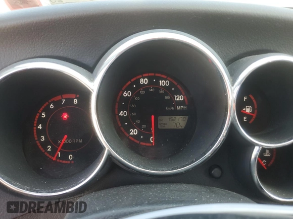 2008 Pontiac Vibe with VIN 5Y2SL65828Z417709, listed as a Copart auction lot 71159824 with 152,170 mi miles and Salvage Title. Bid and sale history available at carsss.com. Image 9.