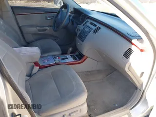 2007 Hyundai Azera GLS with VIN KMHFC46D67A226207, listed as a IAAI auction lot 41526623 with 123,066 mi miles and . Bid and sale history available at DreamBid. Image 5.