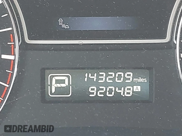 2015 Nissan Pathfinder S with VIN 5N1AR2MN2FC672785, listed as a IAAI auction lot 42535243 with 143,209 mi miles and . Bid and sale history available at DreamBid. Image 15.