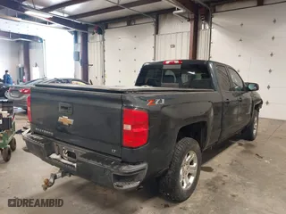 2018 Chevrolet Silverado 1500 LT with VIN 1GCVKREC8JZ318355, listed as a IAAI auction lot 41545597 with 123,895 mi miles. Bid and sale history available at carsss.com. Image 4.