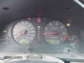 2001 Subaru Legacy Outback Limited z VIN 4S3BE686417202967, wystawiony jako IAAI lot #42130103 z przebiegiem 118 321 mil mil oraz . Historia ofert i sprzedaży dostępna na DreamBid. Obrazek 7.