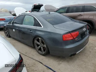 2014 Audi S8 with VIN WAUD2AFD2EN011021, listed as a Copart auction lot 75218154 with 0 mi miles and Non Repairable. Bid and sale history available at carsss.com. Image 2.