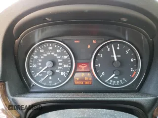 2006 BMW 3 Series 325i with VIN WBAVB13516KX49624, listed as a Copart auction lot 63456804 with 189,764 mi miles and Salvage Title. Bid and sale history available at carsss.com. Image 9.