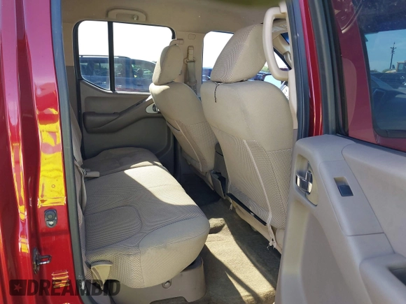 2015 Nissan Frontier SV z VIN 1N6AD0ER3FN721213, wystawiony jako IAAI lot #41982229 z przebiegiem 139 099 mil mil oraz . Historia ofert i sprzedaży dostępna na DreamBid. Obrazek 8.