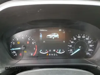 2020 Ford Escape SE z VIN 1FMCU9G61LUB99794, wystawiony jako Copart lot #49996175 z przebiegiem 72 906 mil mil oraz Czysty tytuł • Clean title. Historia ofert i sprzedaży dostępna na DreamBid. Obrazek 9.