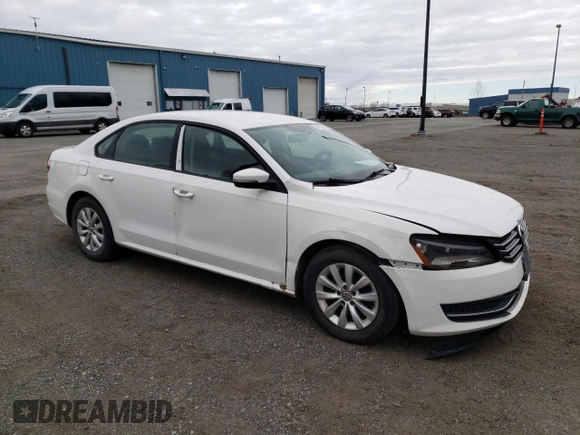 2013 Volkswagen Passat S w/Appearance with VIN 1VWAP7A34DC086352, listed as a Copart auction lot 54790925 with 121,106 mi miles and Clean Title. Bid and sale history available at carsss.com. Image 4.