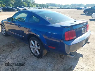 2007 Ford Mustang Deluxe with VIN 1ZVFT80N375305644, listed as a IAAI auction lot 42103749 with 233,762 mi miles and . Bid and sale history available at DreamBid. Image 3.