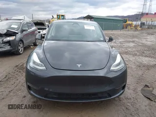 2024 Tesla Model Y Performance with VIN 7SAYGDEF7RF020203, listed as a IAAI auction lot 41639077 with 14,493 mi miles and . Bid and sale history available at DreamBid. Image 12.