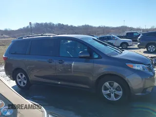 2016 Toyota Sienna LE AAS with VIN 5TDKK3DC1GS732265, listed as a IAAI auction lot 41701180 with 116,738 mi miles. Bid and sale history available at carsss.com. Image 14.