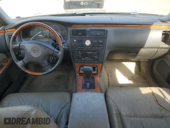 2001 Infiniti Q45 Touring with VIN JNKBY31A01M101364, listed as a Copart auction lot 54859845 with 213,588 mi miles and Salvage Title. Bid and sale history available at DreamBid. Image 8.