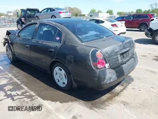 2003 Nissan Altima S with VIN 1N4AL11D03C129562, listed as a IAAI auction lot 41911150 with 205,862 mi miles. Bid and sale history available at carsss.com. Image 3.