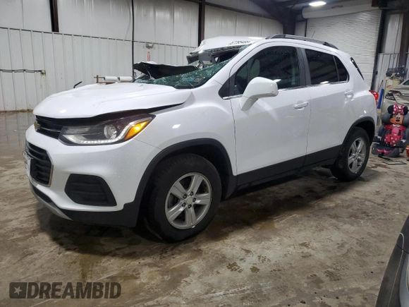 2020 Chevrolet Trax LT with VIN 3GNCJPSB3LL116180, listed as a Copart auction lot 57795485 with 52,576 mi miles and Salvage title. Bid and sale history available at DreamBid. Image 1.