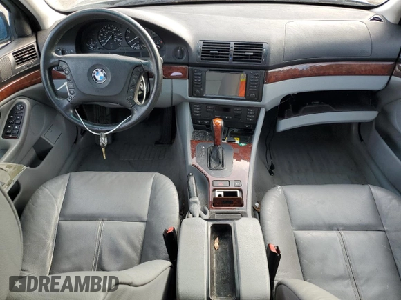 2003 BMW 5 Series 525i z VIN WBADT434X3G032834, wystawiony jako Copart lot #48379295 z przebiegiem Nie podano mil oraz Szkoda całkowita • Salvage title. Historia ofert i sprzedaży dostępna na DreamBid. Obrazek 8.