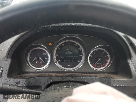 2010 Mercedes-Benz C 300 Sport with VIN WDDGF5EB7AF359225, listed as a Copart auction lot 59323715 with 151,444 mi miles and Salvage title. Bid and sale history available at DreamBid. Image 9.
