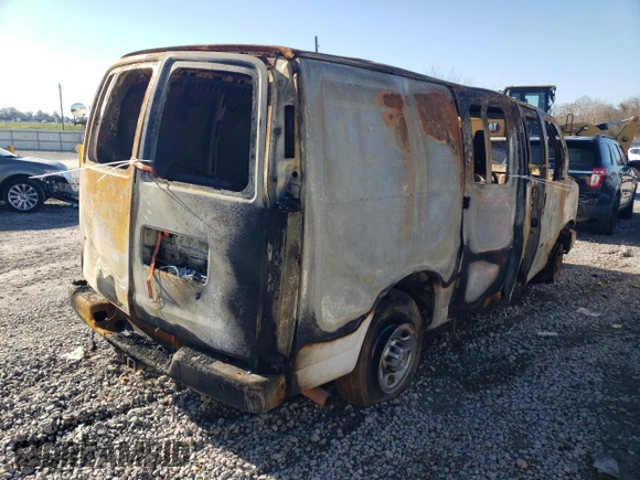 2020 Chevrolet Express Cargo Van with VIN 1GCWGAFG5L1274969, listed as a Copart auction lot 85119504 with 0 mi miles and Non Repairable. Bid and sale history available at carsss.com. Image 3.