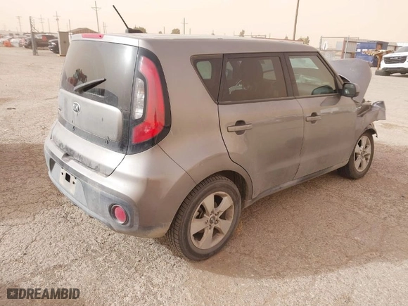 2018 Kia Soul with VIN KNDJN2A20J7583065, listed as a IAAI auction lot 41342846 with NaN miles. Bid and sale history available at carsss.com. Image 4.