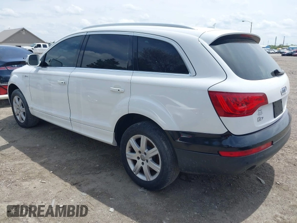 2011 Audi Q7 S line с VIN WA1DGAFE2BD006121, выставлен на аукционе IAAI как лот 42177073 с пробегом 212 163 миль миль и . История ставок и продаж доступна на DreamBid. Изображение 3.