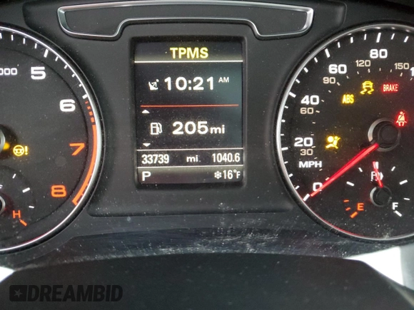 2017 Audi Q3 Premium Plus with VIN WA1JCCFS4HR001935, listed as a Copart auction lot 84167144 with 33,739 mi miles and Salvage title. Bid and sale history available at DreamBid. Image 9.