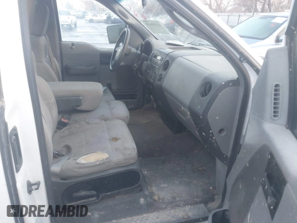 2006 Ford F-150 XL with VIN 1FTRF12W06NA21780, listed as a IAAI auction lot 41695433 with 395,355 mi miles and . Bid and sale history available at DreamBid. Image 5.