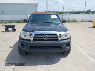 2005 Toyota Tacoma with VIN 5TEUX42N15Z027745, listed as a IAAI auction lot 42527295 with 302,892 mi miles and . Bid and sale history available at DreamBid. Image 12.