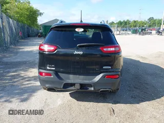 2018 Jeep Cherokee Latitude Plus с VIN 1C4PJMLX5JD500693, выставлен на аукционе IAAI как лот 42615630 с пробегом 113 449 миль миль и . История ставок и продаж доступна на DreamBid. Изображение 16.