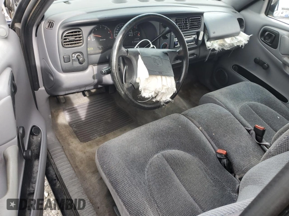 1998 Dodge Dakota SLT with VIN 1B7FL26X4WS700618, listed as a Copart auction lot 44926015 with 253,806 mi miles and Salvage Title. Bid and sale history available at DreamBid. Image 8.