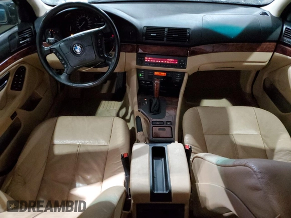 2000 BMW 5 Series 528iA with VIN WBADM6349YGU17950, listed as a Copart auction lot 84506464 with 209,318 mi miles and Salvage Title. Bid and sale history available at carsss.com. Image 8.