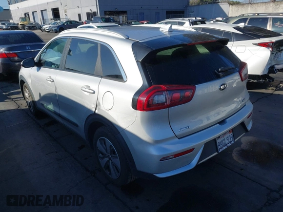 2019 Kia Niro LX with VIN KNDCB3LC1K5256409, listed as a IAAI auction lot 41741415 with 153,360 mi miles. Bid and sale history available at carsss.com. Image 3.