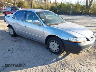 2002 Honda Accord LX z VIN 3HGCG564X2G703511, wystawiony jako IAAI lot #41861622 z przebiegiem 266 533 mil mil oraz . Historia ofert i sprzedaży dostępna na DreamBid. Obrazek 1.