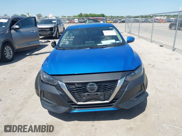 2021 Nissan Sentra SV z VIN 3N1AB8CV5MY266567, wystawiony jako IAAI lot #42014500 z przebiegiem 70 588 mil mil oraz . Historia ofert i sprzedaży dostępna na DreamBid. Obrazek 12.