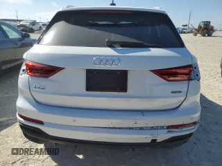 2024 Audi Q3 S line Premium z VIN WA1DECF39R1137946, wystawiony jako Copart lot #47194135 z przebiegiem 3 110 mil mil oraz Szkoda całkowita • Salvage title. Historia ofert i sprzedaży dostępna na DreamBid. Obrazek 6.