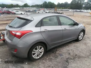 2013 Hyundai Elantra с VIN KMHD35LE2DU022458, выставлен на аукционе IAAI как лот 42479149 с пробегом 191 511 миль миль и . История ставок и продаж доступна на DreamBid. Изображение 4.