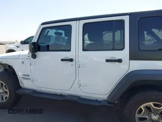 2016 Jeep Wrangler Unlimited Sport z VIN 1C4BJWDG4GL288615, wystawiony jako IAAI lot #42520924 z przebiegiem 113 594 mil mil oraz . Historia ofert i sprzedaży dostępna na DreamBid. Obrazek 15.
