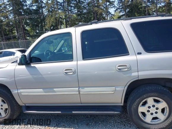 2004 Chevrolet Tahoe LS with VIN 1GNEK13Z84J232031, listed as a IAAI auction lot 42073698 with 193,889 mi miles. Bid and sale history available at carsss.com. Image 15.