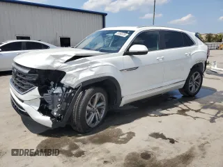 2024 Volkswagen Atlas SEL R-Line with VIN 1V2AE2CA9RC251776, listed as a Copart auction lot 56963285 with 11,137 mi miles and Salvage title. Bid and sale history available at DreamBid. Image 1.