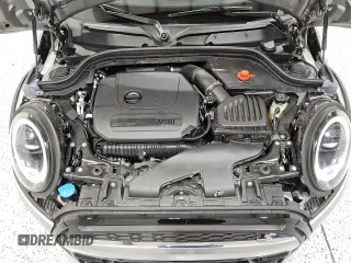 2024 MINI Hardtop 4 Door Cooper S z VIN WMW53DK08R2V54158, wystawiony jako Copart lot #55865485 z przebiegiem 29 575 mil mil oraz Tytuł czysty. Historia ofert i sprzedaży dostępna na DreamBid. Obrazek 11.
