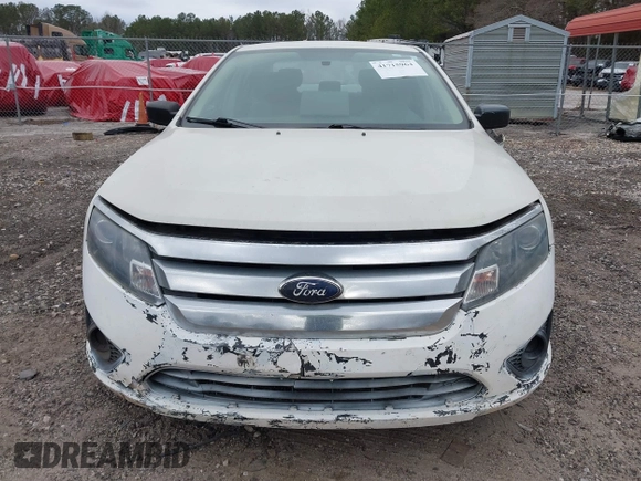 2011 Ford Fusion S with VIN 3FAHP0GA1BR337461, listed as a IAAI auction lot 41715964 with 219,486 mi miles. Bid and sale history available at carsss.com. Image 13.