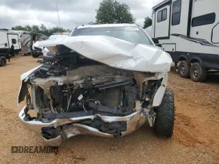 2017 Ford F-350 Lariat z VIN 1FD8W3G63HEE73995, wystawiony jako Copart lot #60894845 z przebiegiem 147 429 mil mil oraz Szkoda całkowita • Salvage title. Historia ofert i sprzedaży dostępna na DreamBid. Obrazek 5.