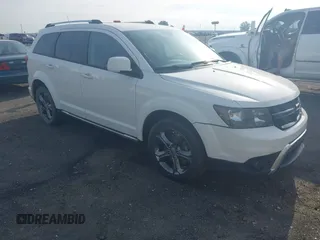 2015 Dodge Journey Crossroad z VIN 3C4PDCGG6FT588666, wystawiony jako IAAI lot #42452044 z przebiegiem 238 566 mil mil oraz . Historia ofert i sprzedaży dostępna na DreamBid. Obrazek 1.