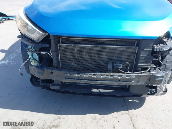2017 Hyundai Tucson SE Plus with VIN KM8J33A40HU447071, listed as a IAAI auction lot 42024547 with 86,406 mi miles. Bid and sale history available at carsss.com. Image 6.