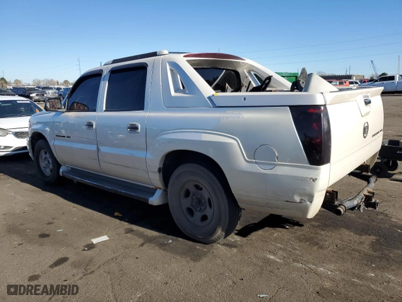 2005 Cadillac Escalade EXT with VIN 3GYEK62N65G149375, listed as a Copart auction lot 82554224 with 149,761 mi miles and Salvage Title. Bid and sale history available at carsss.com. Image 2.