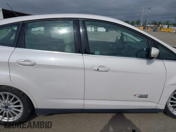 2016 Ford C-Max Energi SEL with VIN 1FADP5CUXGL102011, listed as a IAAI auction lot 41935337 with 95,279 mi miles. Bid and sale history available at carsss.com. Image 13.