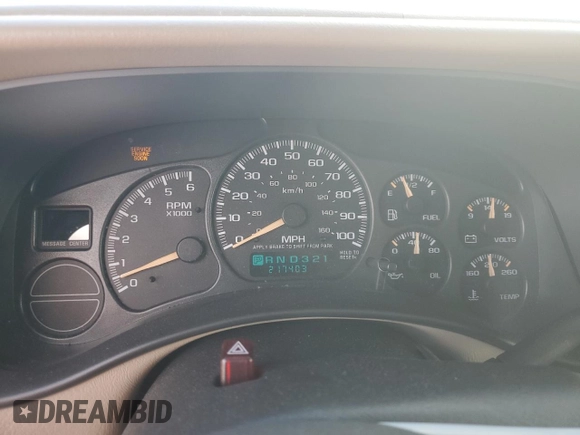 2002 GMC Yukon SLT with VIN 1GKEC13V12R196673, listed as a Copart auction lot 44921005 with 217,403 mi miles and Salvage Title. Bid and sale history available at carsss.com. Image 9.