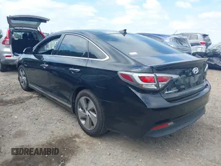 2017 Hyundai Sonata Limited z VIN KMHE34L14HA058526, wystawiony jako IAAI lot #42151314 z przebiegiem 116 131 mil mil oraz . Historia ofert i sprzedaży dostępna na DreamBid. Obrazek 3.