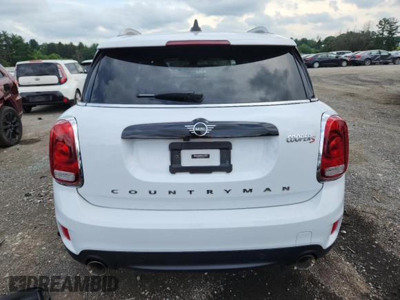 2019 MINI Countryman Cooper S с VIN WMZYT5C59K3G94318, выставлен на аукционе Copart как лот 64745385 с пробегом 38 342 миль миль и Списание • Salvage title. История ставок и продаж доступна на DreamBid. Изображение 6.