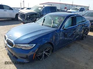 2021 BMW 3 Series 330i z VIN 3MW5R1J03M8B71429, wystawiony jako IAAI lot #42290683 z przebiegiem Nie podano mil oraz . Historia ofert i sprzedaży dostępna na DreamBid. Obrazek 17.