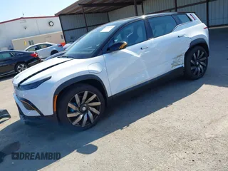 2023 Fisker Ocean Extreme z VIN VCF1EBU22PG009426, wystawiony jako IAAI lot #41963771 z przebiegiem Nie podano mil oraz . Historia ofert i sprzedaży dostępna na DreamBid. Obrazek 2.