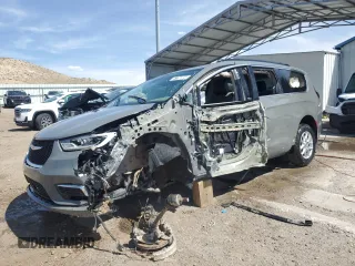 2022 Chrysler Pacifica Touring L z VIN 2C4RC1BG0NR168300, wystawiony jako Copart lot #57766004 z przebiegiem Nie podano mil oraz Nie do naprawy • Non repairable. Historia ofert i sprzedaży dostępna na DreamBid. Obrazek 1.