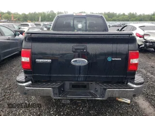2008 Ford F-150 XLT z VIN 1FTPW045X8KB69171, wystawiony jako Copart lot #60268425 z przebiegiem 177 243 mil mil oraz Czysty tytuł • Clean title. Historia ofert i sprzedaży dostępna na DreamBid. Obrazek 6.